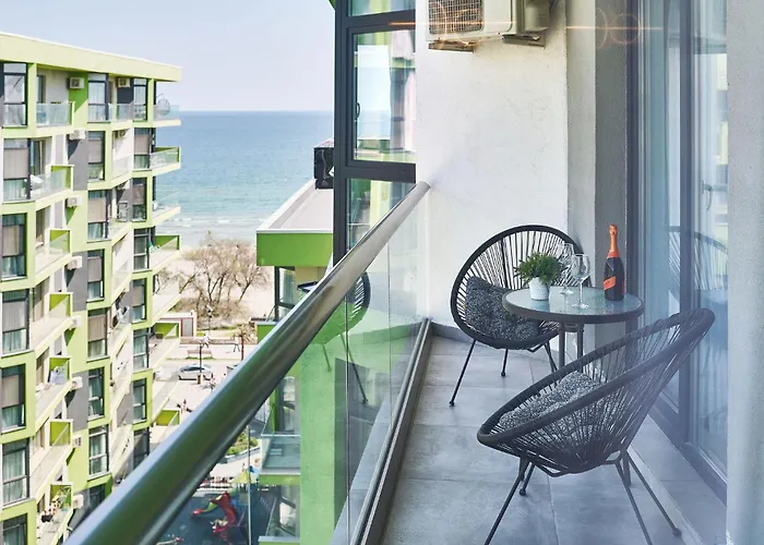 Sealand Apartment - Spa N Pools Beach Resort